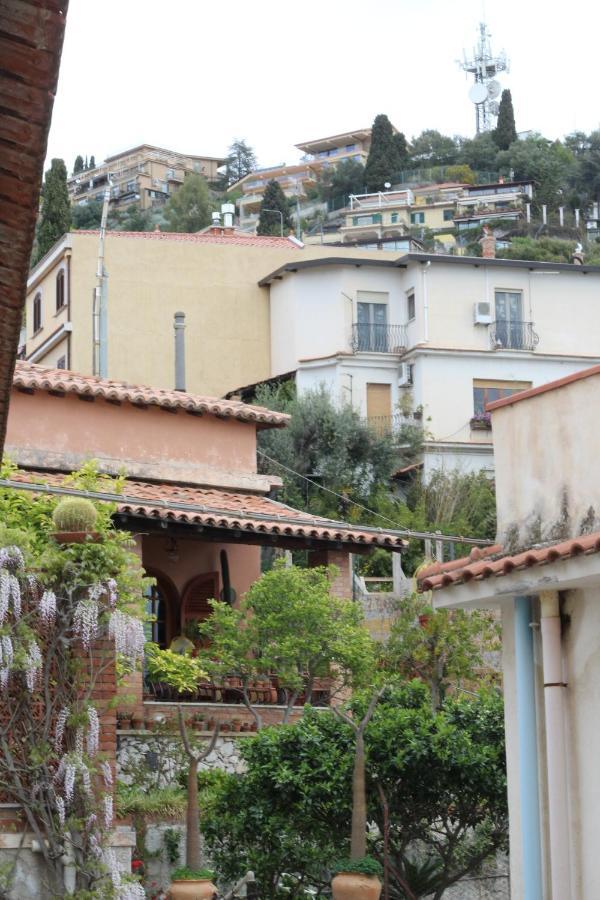 La Nina Apartment Taormina Exterior photo